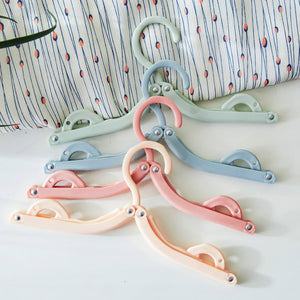 Travel Portable Folding Clothes Hanger