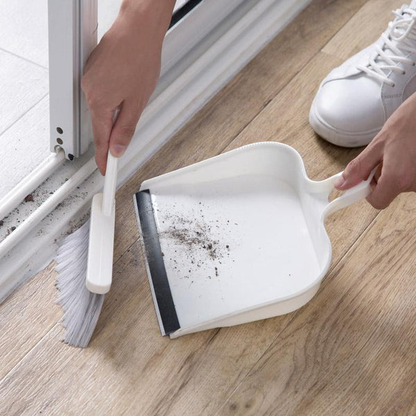 Mini Summary Dustpan Broom